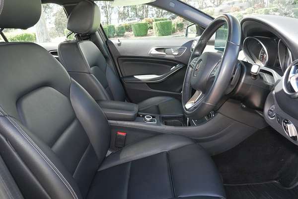 2019 Mercedes-Benz GLA-Class GLA180 X156