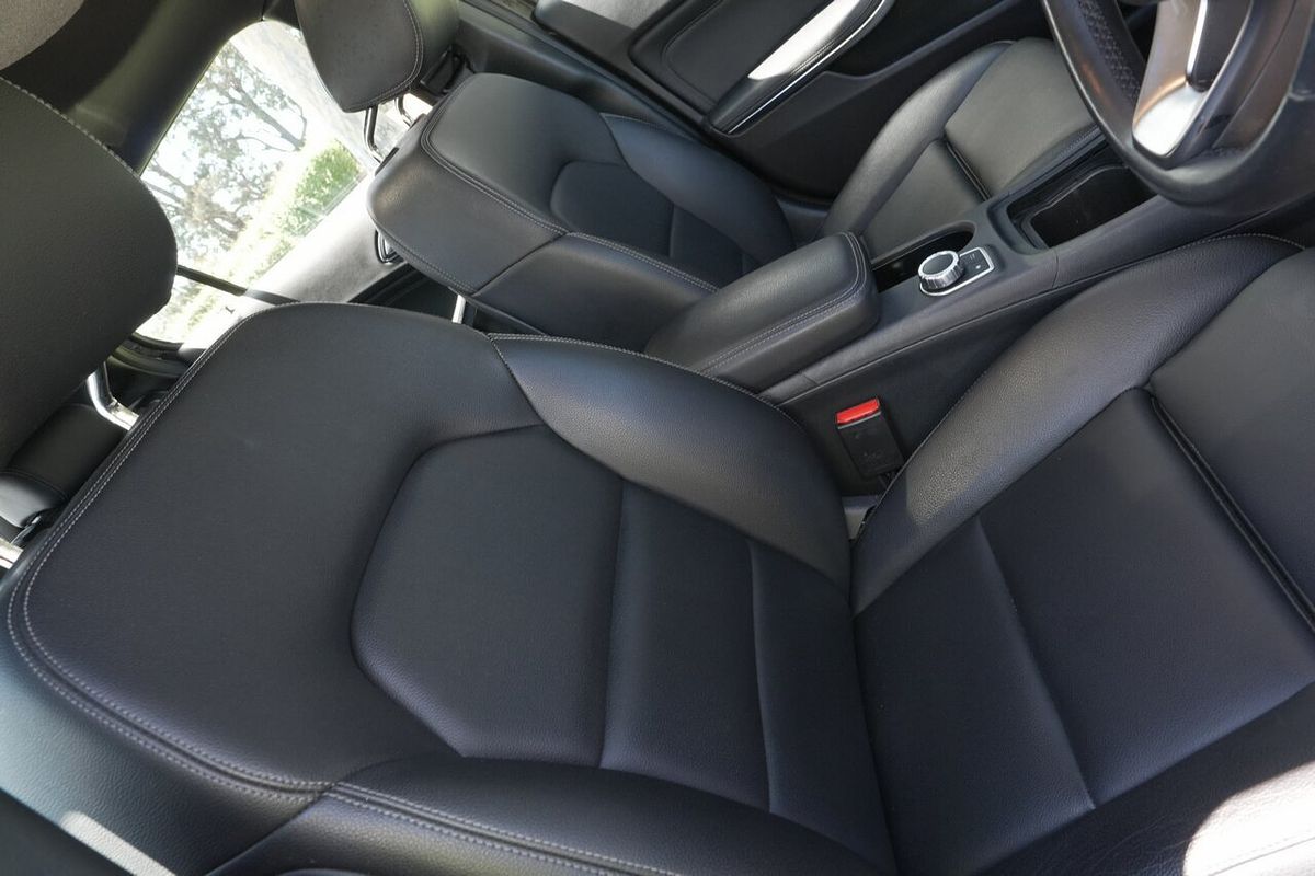 2019 Mercedes-Benz GLA-Class GLA180 X156