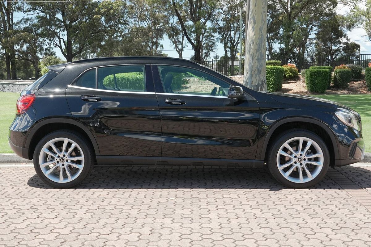 2019 Mercedes-Benz GLA-Class GLA180 X156