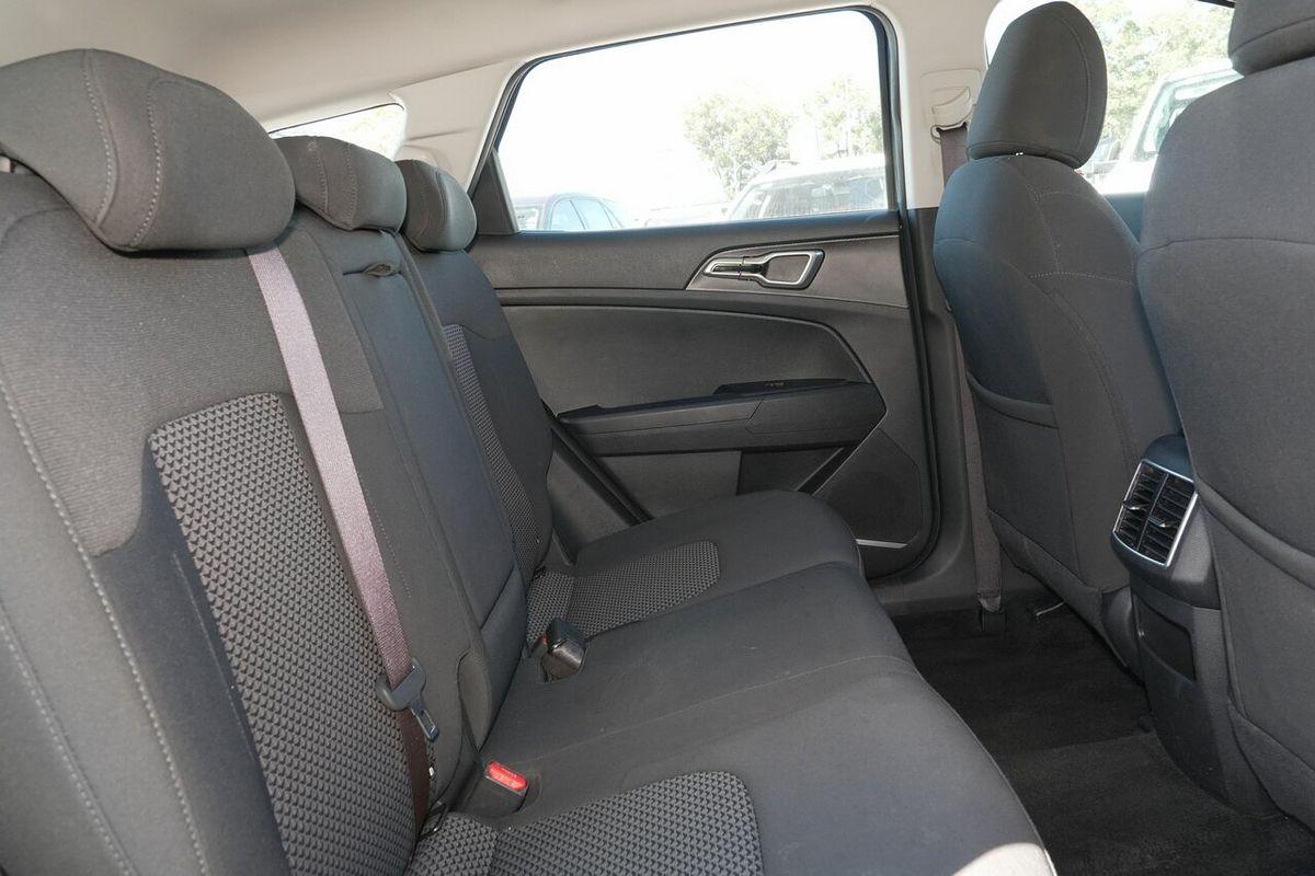 2023 Kia Sportage S NQ5