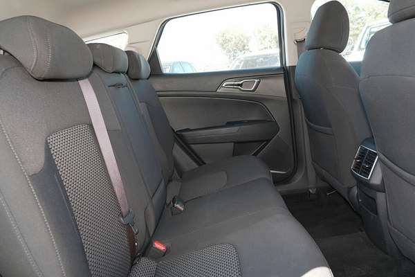 2023 Kia Sportage S NQ5