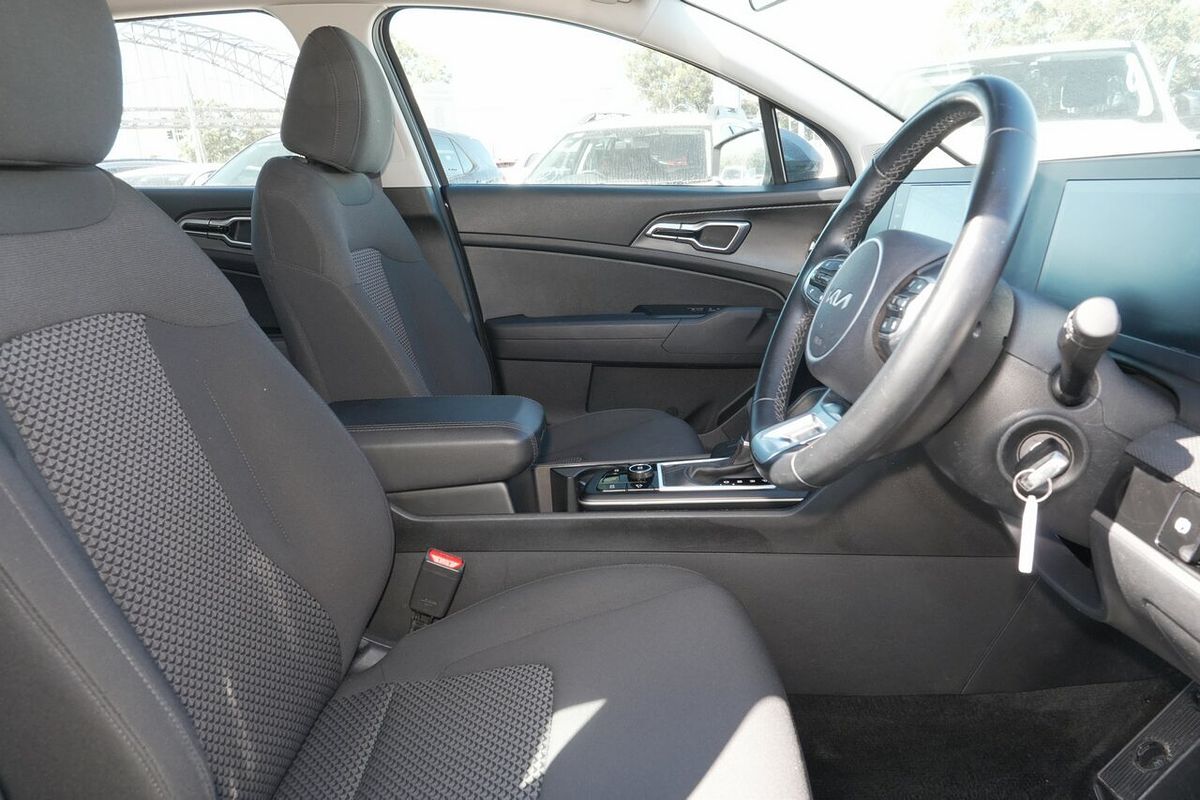 2023 Kia Sportage S NQ5