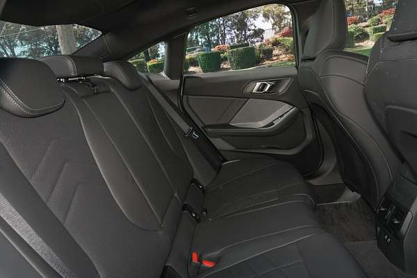 2024 BMW 2 Series 218 M Sport F74