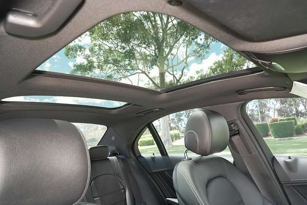 2019 Mercedes-Benz C-Class C200 W205