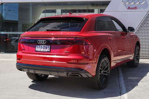 2025 Audi Q8 TFSI 250kW S line F1