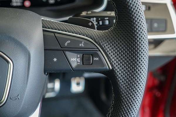 2025 Audi Q8 TFSI 250kW S line F1