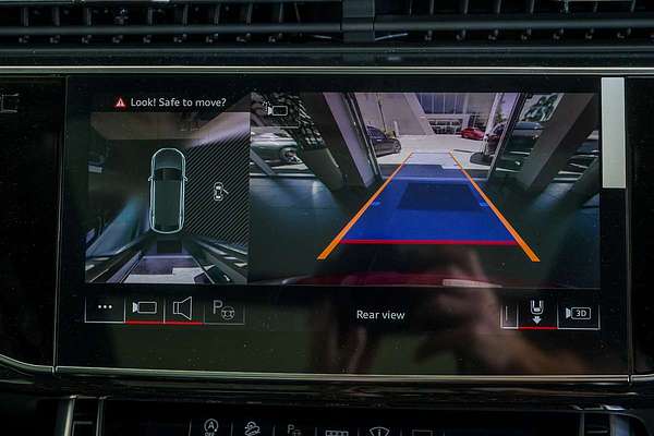 2025 Audi Q8 TFSI 250kW S line F1