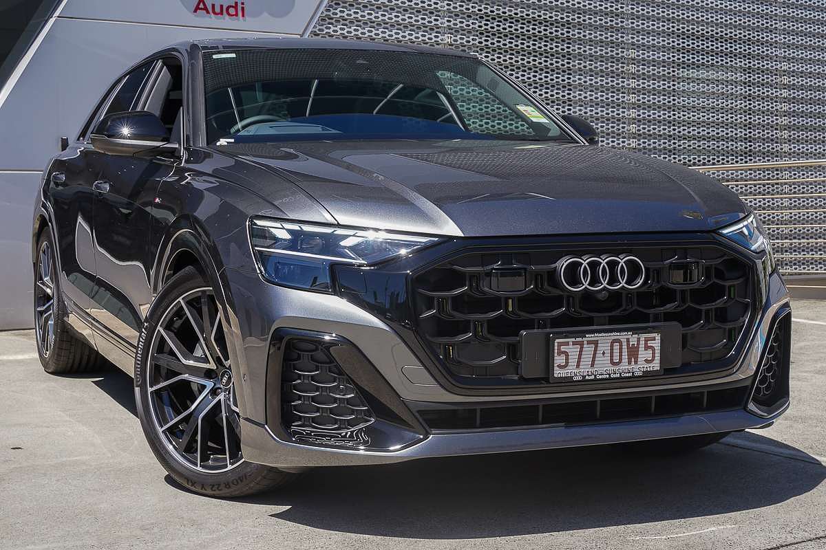 2025 Audi Q8 TFSI 250kW S line F1