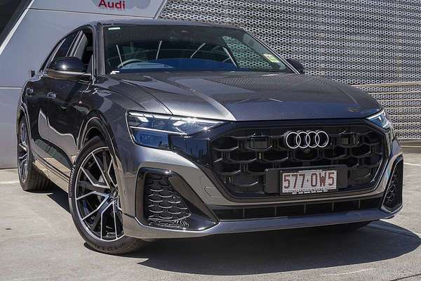 2025 Audi Q8 TFSI 250kW S line F1