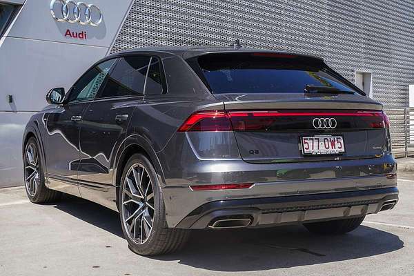 2025 Audi Q8 TFSI 250kW S line F1
