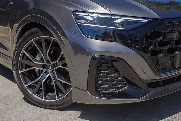2025 Audi Q8 TFSI 250kW S line F1