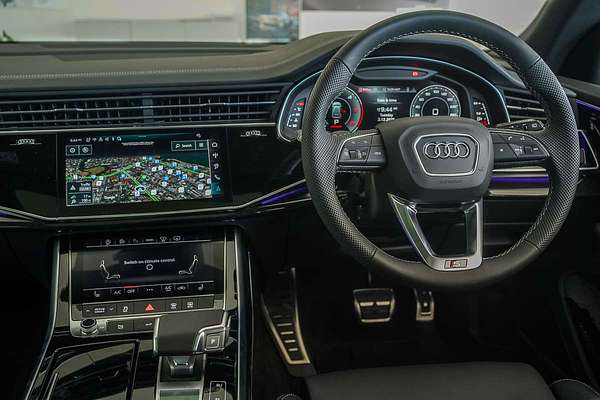 2025 Audi Q8 TFSI 250kW S line F1