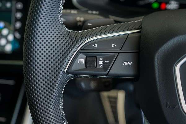 2025 Audi Q8 TFSI 250kW S line F1