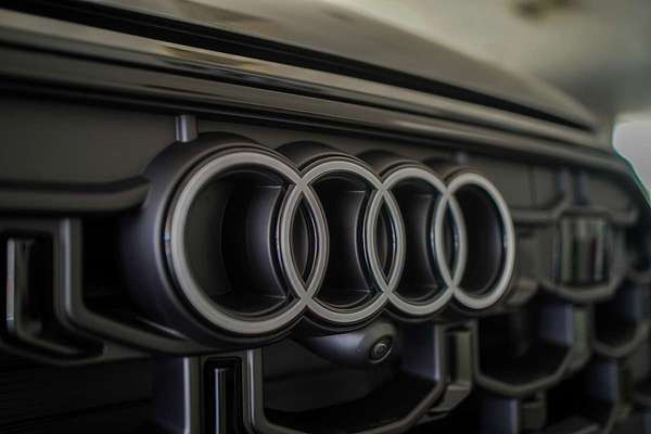 2025 Audi Q8 TFSI 250kW S line F1