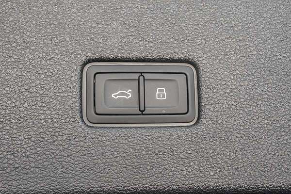 2025 Audi SQ8 TFSI F1