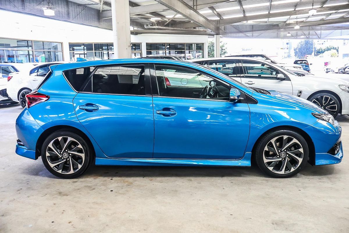 2015 Toyota Corolla ZR ZRE182R