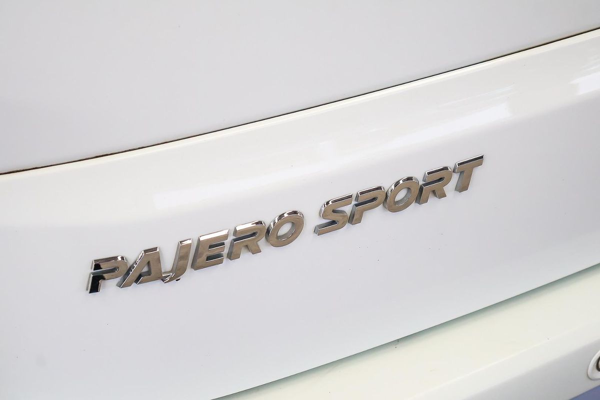 2021 Mitsubishi Pajero Sport GLX QF