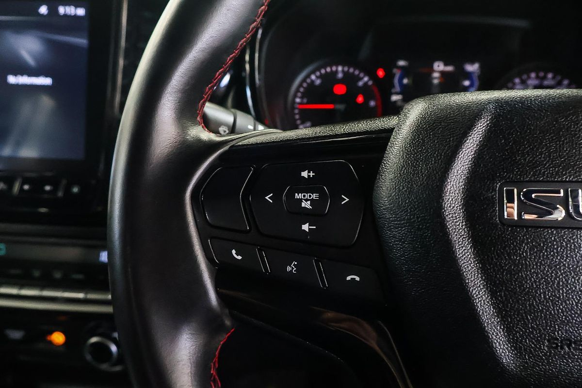 2023 Isuzu D-MAX X-TERRAIN 4X4