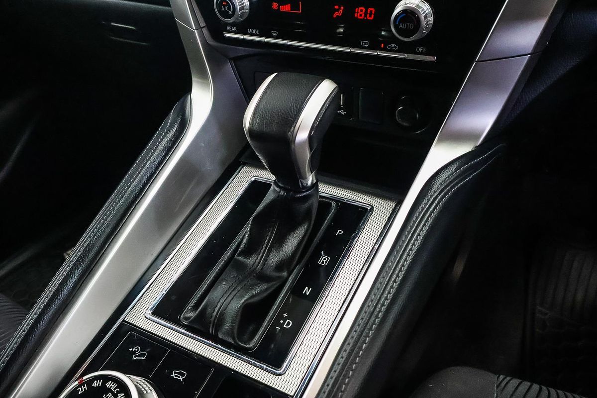 2021 Mitsubishi Pajero Sport GLX QF