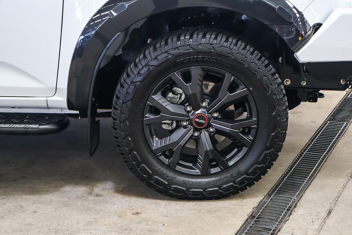 2023 Isuzu D-MAX X-TERRAIN 4X4