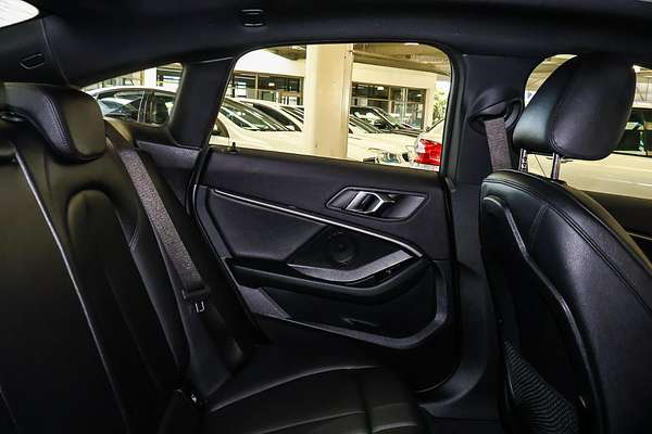 2021 BMW 2 Series 220i M Sport F44