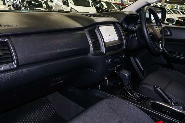 2021 Ford Everest Ambiente UA II 3.2L