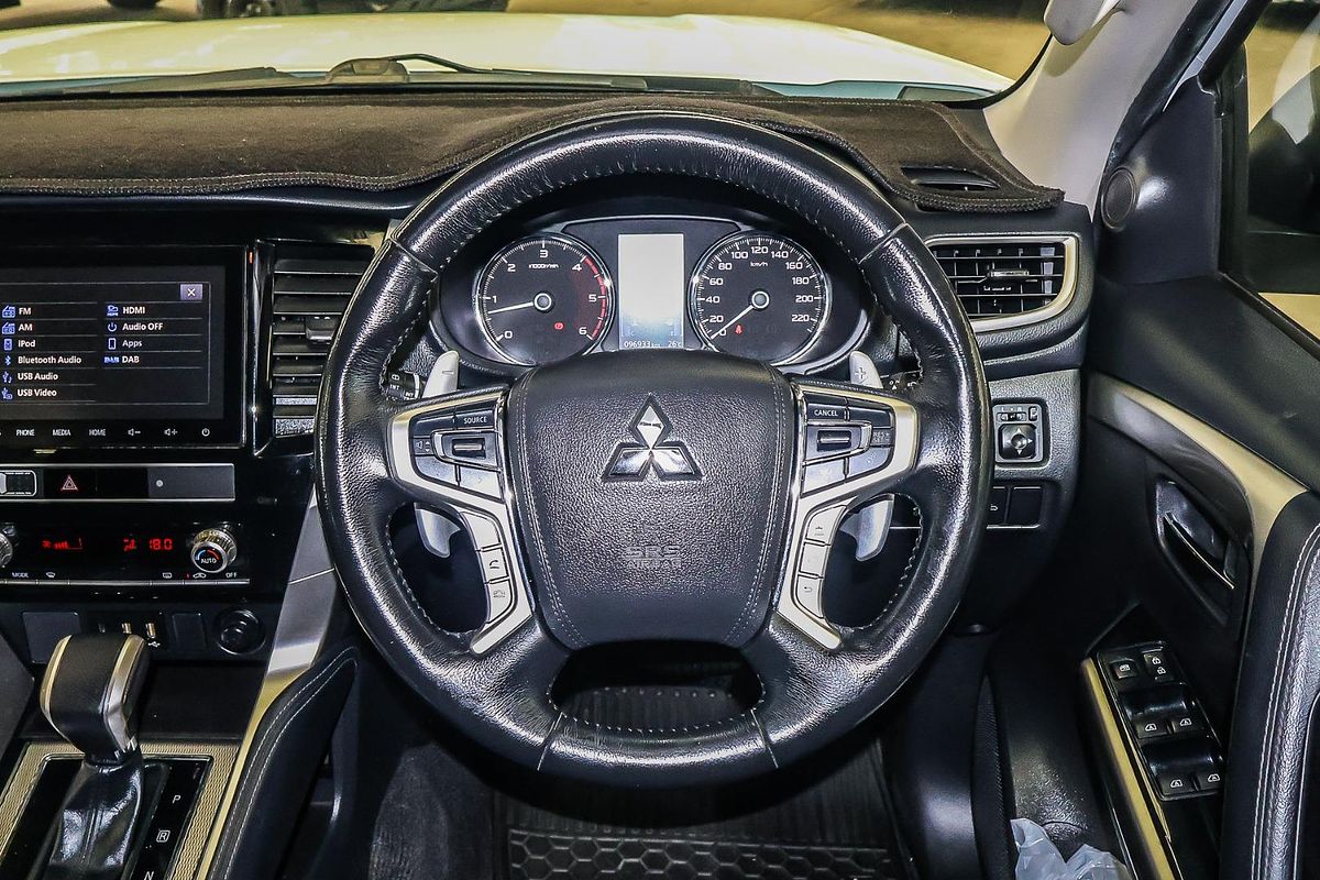 2021 Mitsubishi Pajero Sport GLX QF