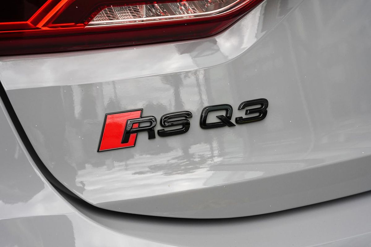 2022 Audi RS Q3 F3