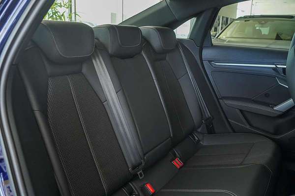 2025 Audi A3 35 TFSI S line GY