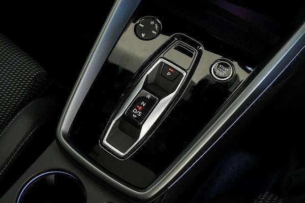 2025 Audi A3 35 TFSI S line GY