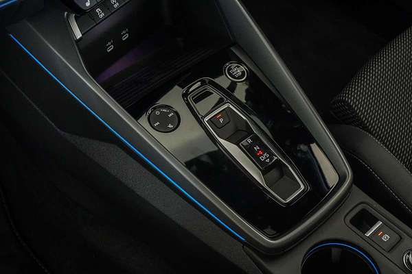 2025 Audi A3 35 TFSI S line GY