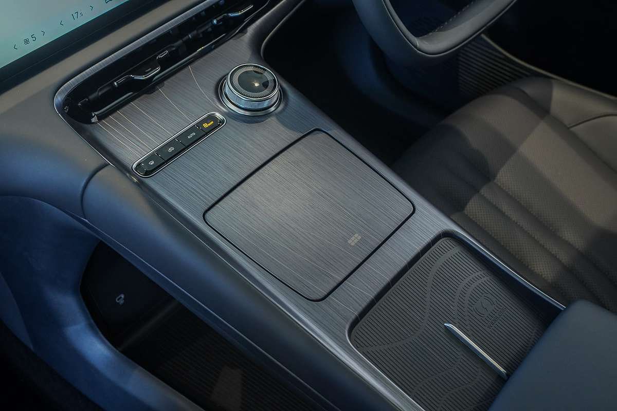 2025 Geely EX5 Inspire E245