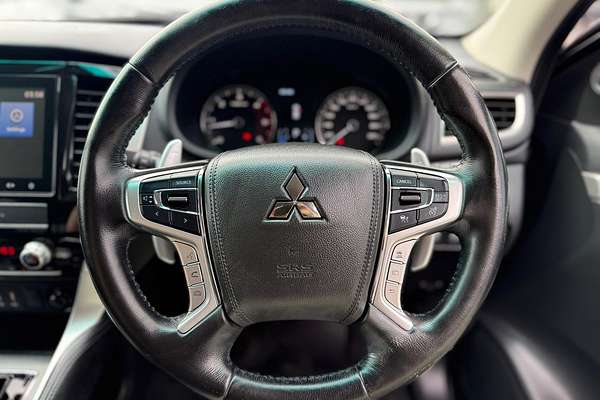 2022 Mitsubishi Pajero Sport GLX QF