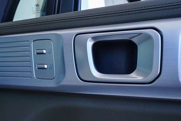 2025 Hyundai Santa Fe Hybrid Calligraphy MX5.V2