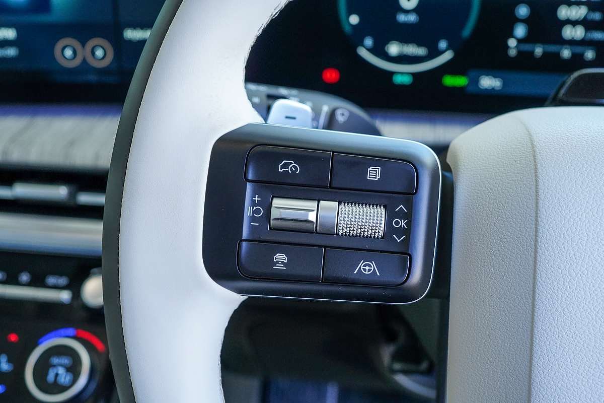 2025 Hyundai Santa Fe Hybrid Calligraphy MX5.V2