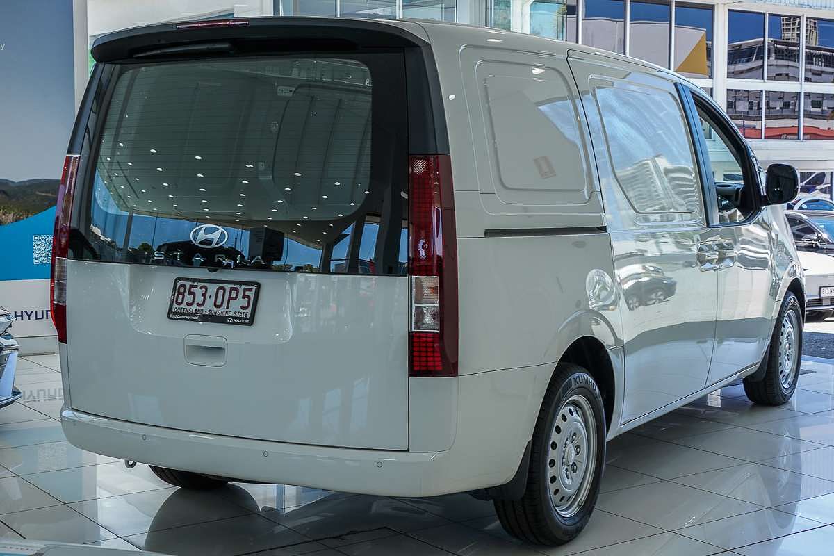 2025 Hyundai STARIA LOAD  US4.V3