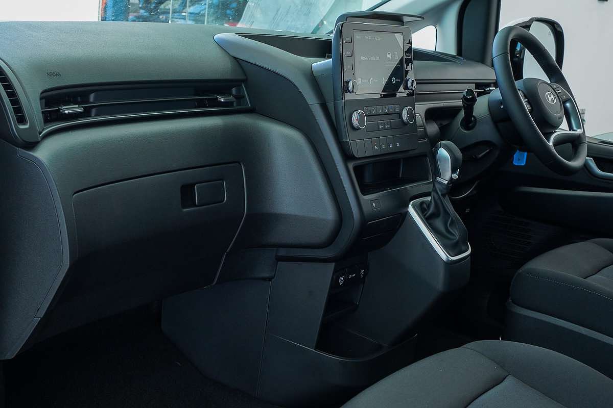 2025 Hyundai STARIA LOAD  US4.V3