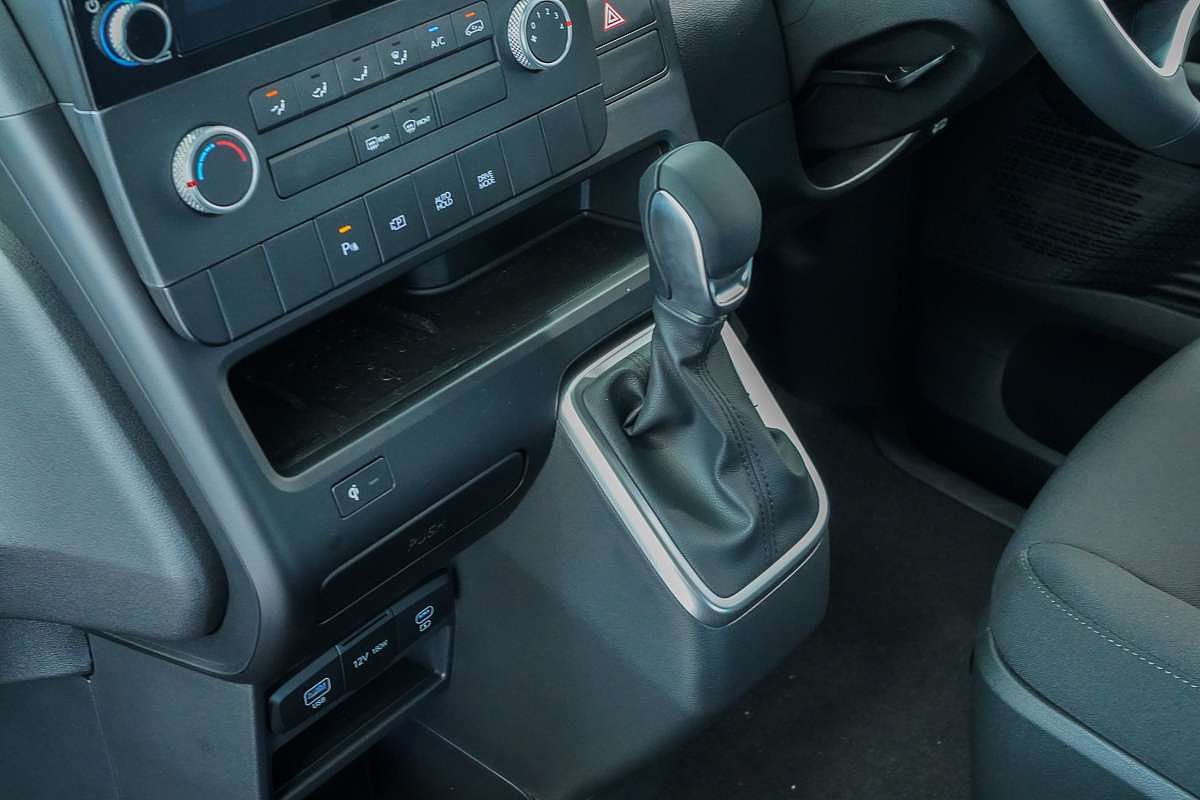 2025 Hyundai STARIA LOAD  US4.V3