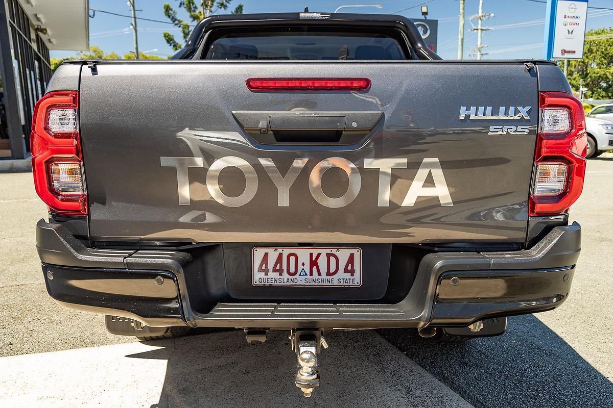 2024 Toyota Hilux SR5 48V GUN126R 4X4