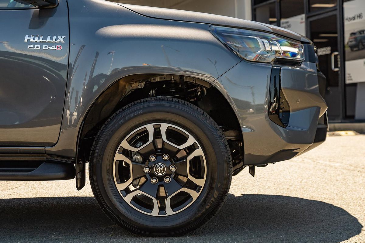 2024 Toyota Hilux SR5 48V GUN126R 4X4