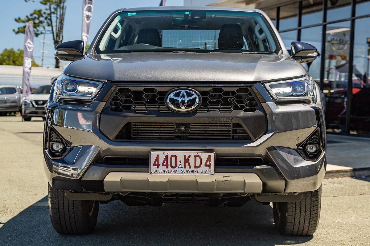 2024 Toyota Hilux SR5 48V GUN126R 4X4