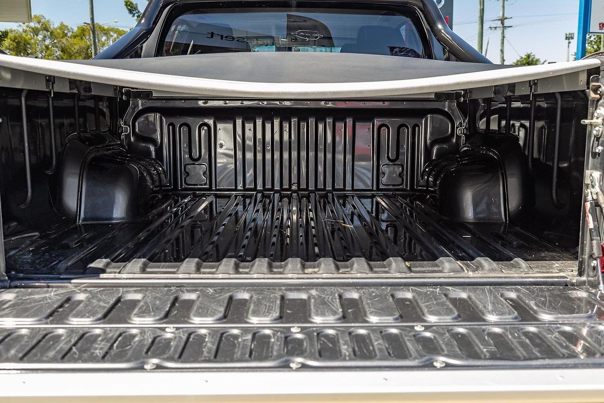 2024 Toyota Hilux SR5 48V GUN126R 4X4