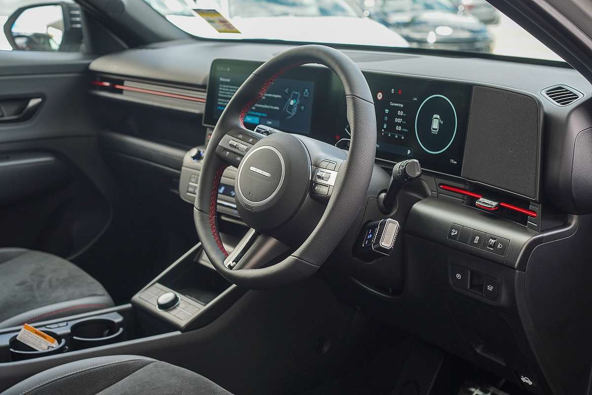 2025 Hyundai Kona Premium N Line SX2.V3