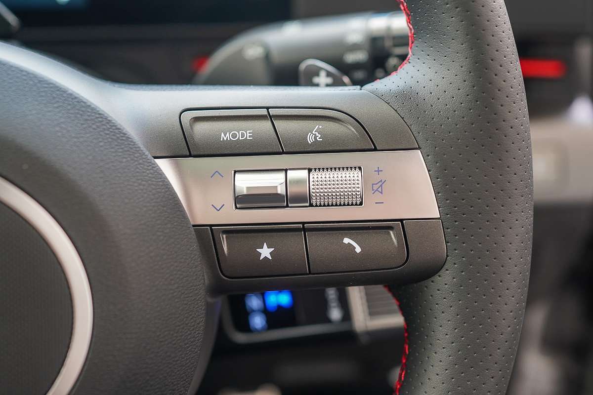 2025 Hyundai Kona Premium N Line SX2.V3