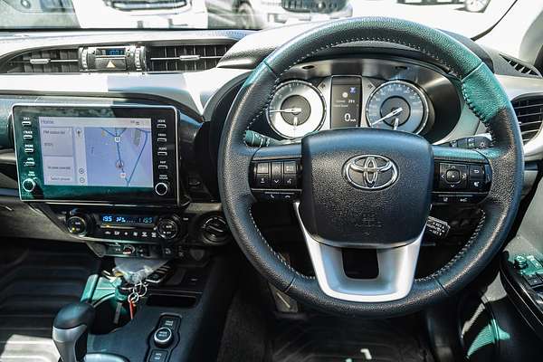 2024 Toyota Hilux SR5 48V GUN126R 4X4