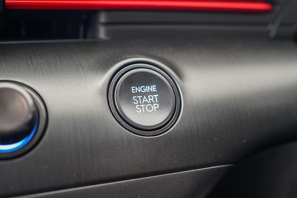 2025 Hyundai Kona Premium N Line SX2.V3