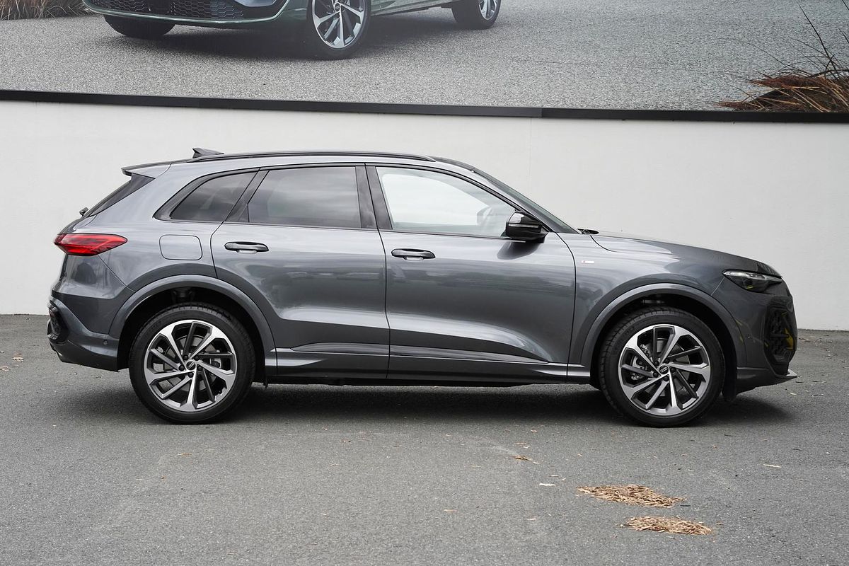 2025 Audi Q5 TFSI 150kW GU