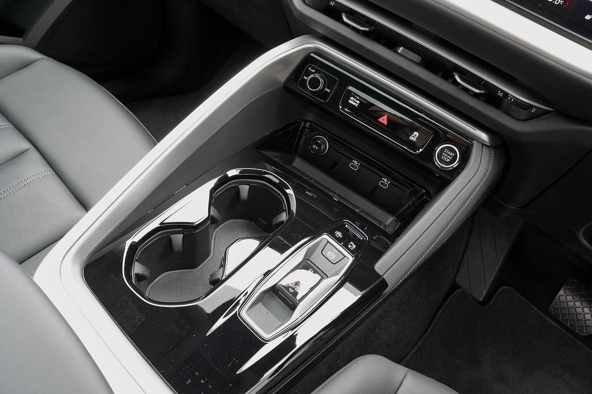 2025 Audi Q5 TFSI 150kW GU