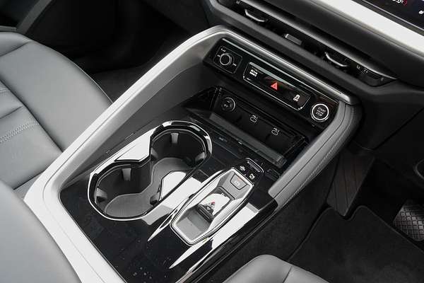 2025 Audi Q5 TFSI 150kW GU