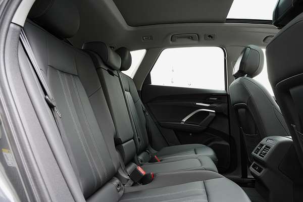 2025 Audi Q5 TFSI 150kW GU